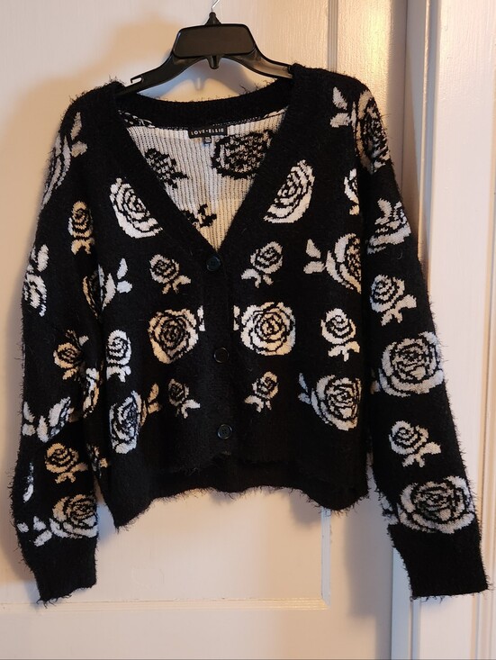 love ellie Sweaters - Love Ellie Black And White Rose Cardigan Women's Size XXL